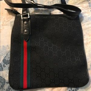 Gucci crossbody purse